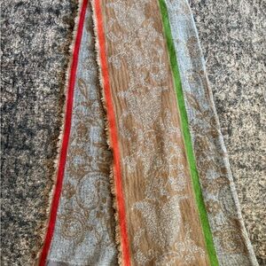 Elegant Paisley Scarf with Red and Green Accents